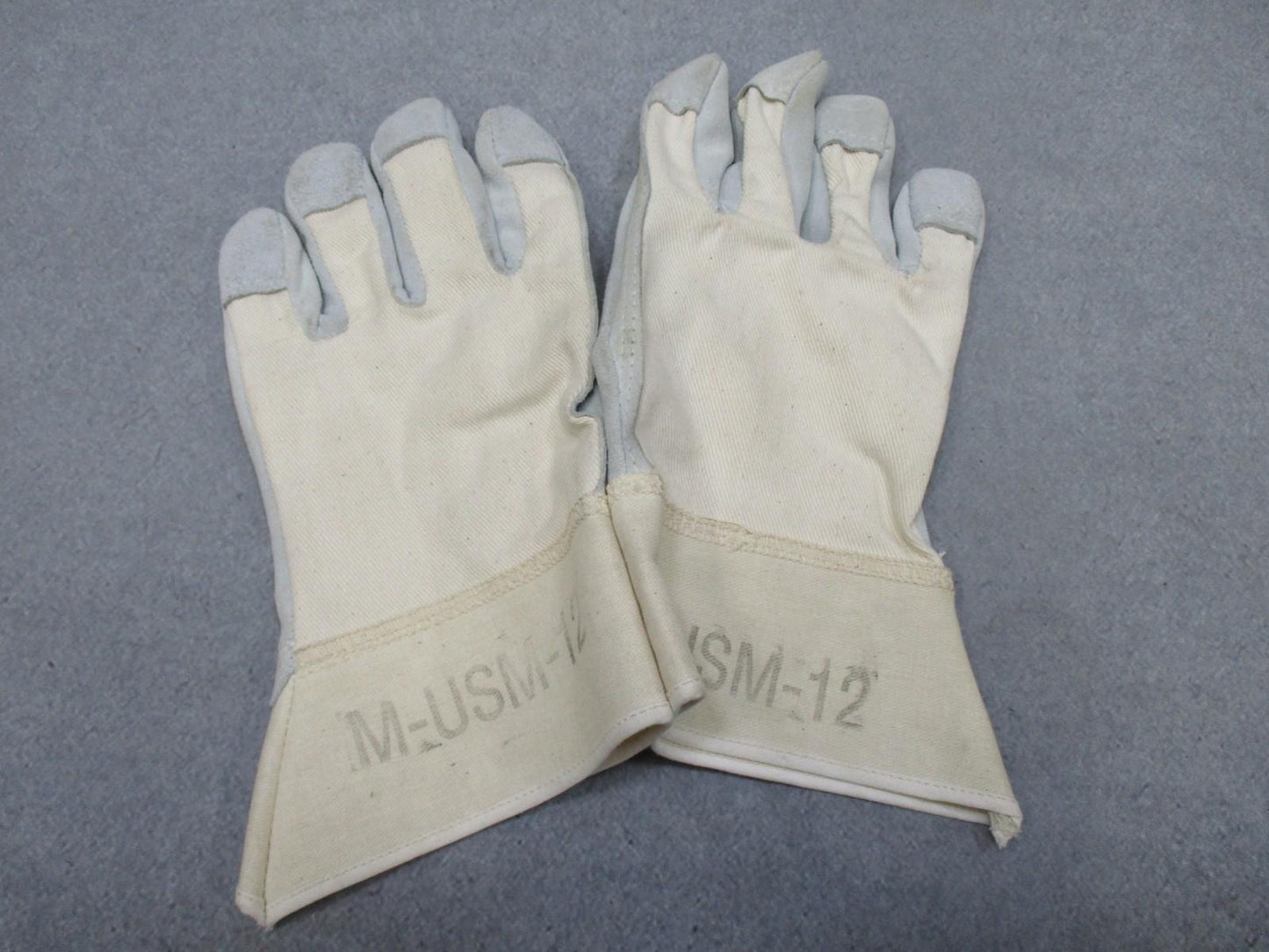 Work Gloves M-USM-12 Canvas Leather Pair Used Good Condition