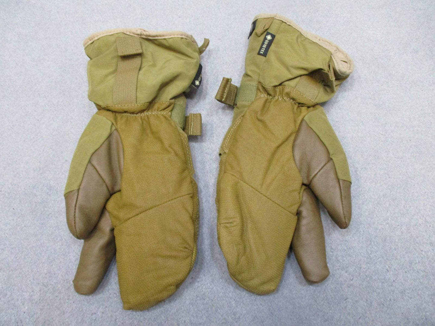USGI MilitaryCWGS Climb Place Trigger Finger Mittens Gore-Tex Wool Leather Large