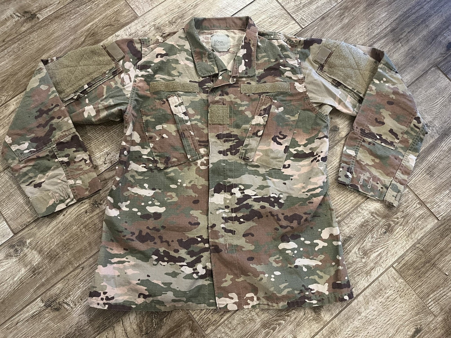 US Army Combat Uniform Jacket Flame Resistant OCP Scorpion Female Size 39-Long