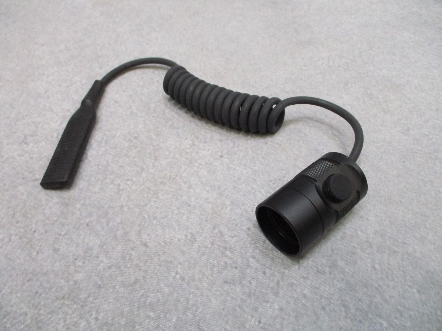 Fenix AR102 Remote Pressure Switch Cable End Cap for Tactical Flashlights - New