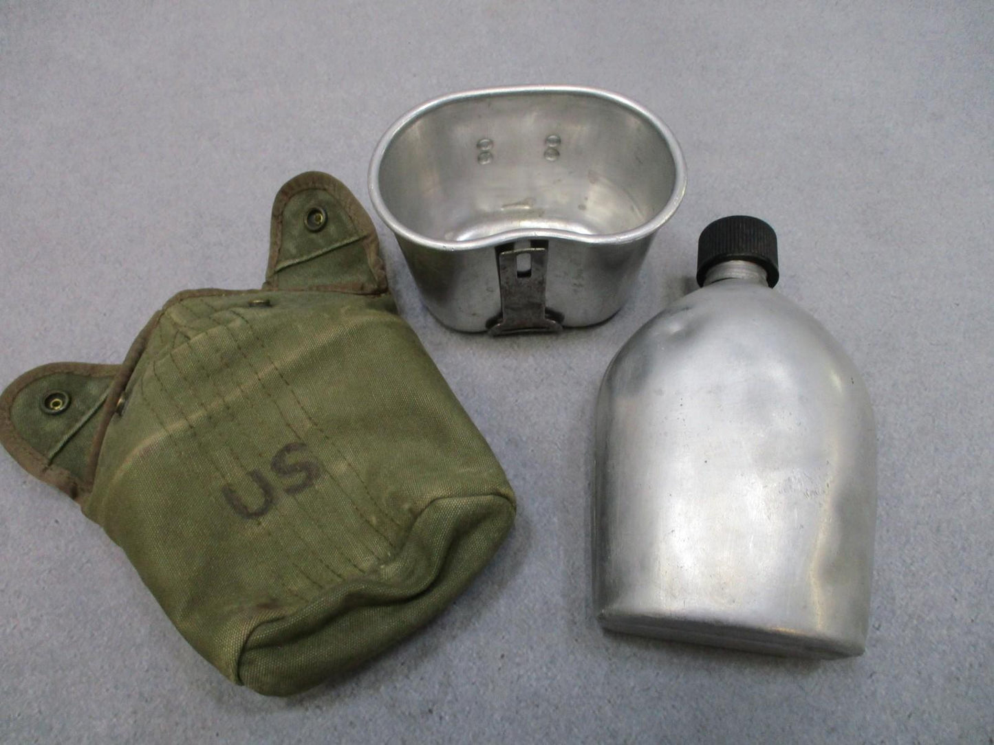 WWII Korea Era US Canteen Set 1945 AGMCO Cup 1944 Cover Vintage USGI
