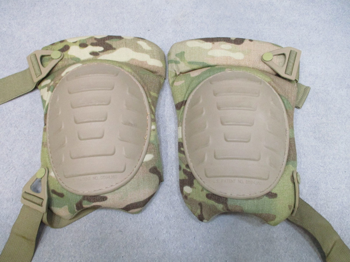 USGI McGuire-Nicholas Tactical Knee Pads MultiCam Pair Adjustable Straps Used
