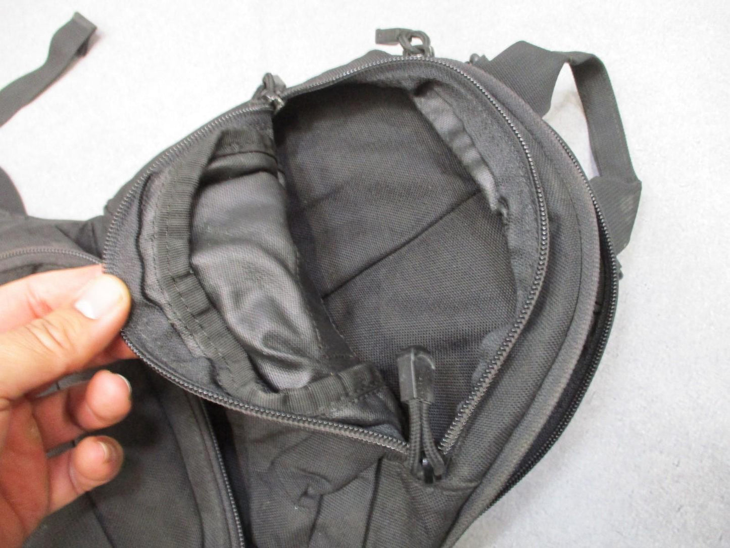 CamelBak M.U.L.E. Black Hydration Pack Backpack Tactical Cordura Used Good