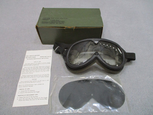 USGI Vintage 1974 Stemaco Goggles Sun Wind Dust w/ Clear & Gray Lenses & Box