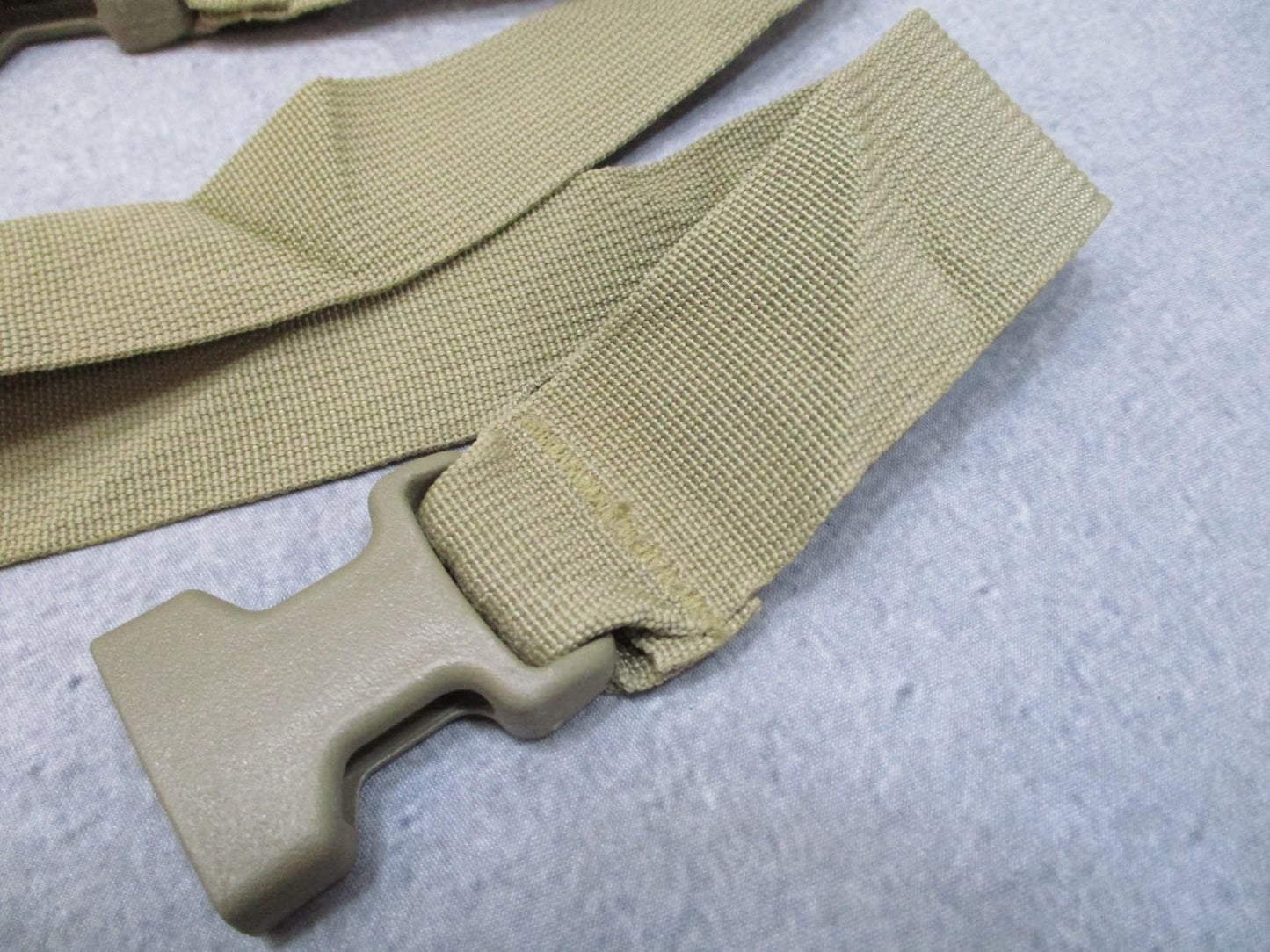 MOLLE 4000 Ruck Compression Strap Tactical Gear Tan NSN 8465-01-673-3521