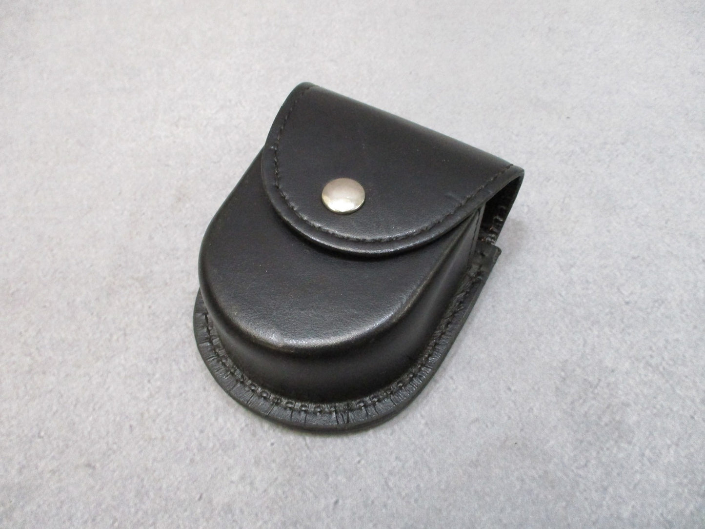 Gould & Goodrich B596 DBL Handcuff Pouch Leather Black Snap Closure Police Gear