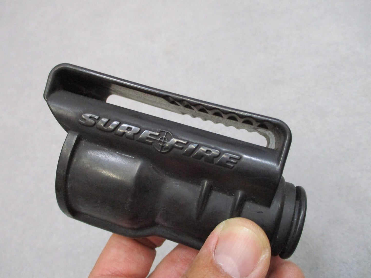 SureFire V72 Speed Holster Flashlight Carrier Belt Mount Fits L5 L7 M2 U2