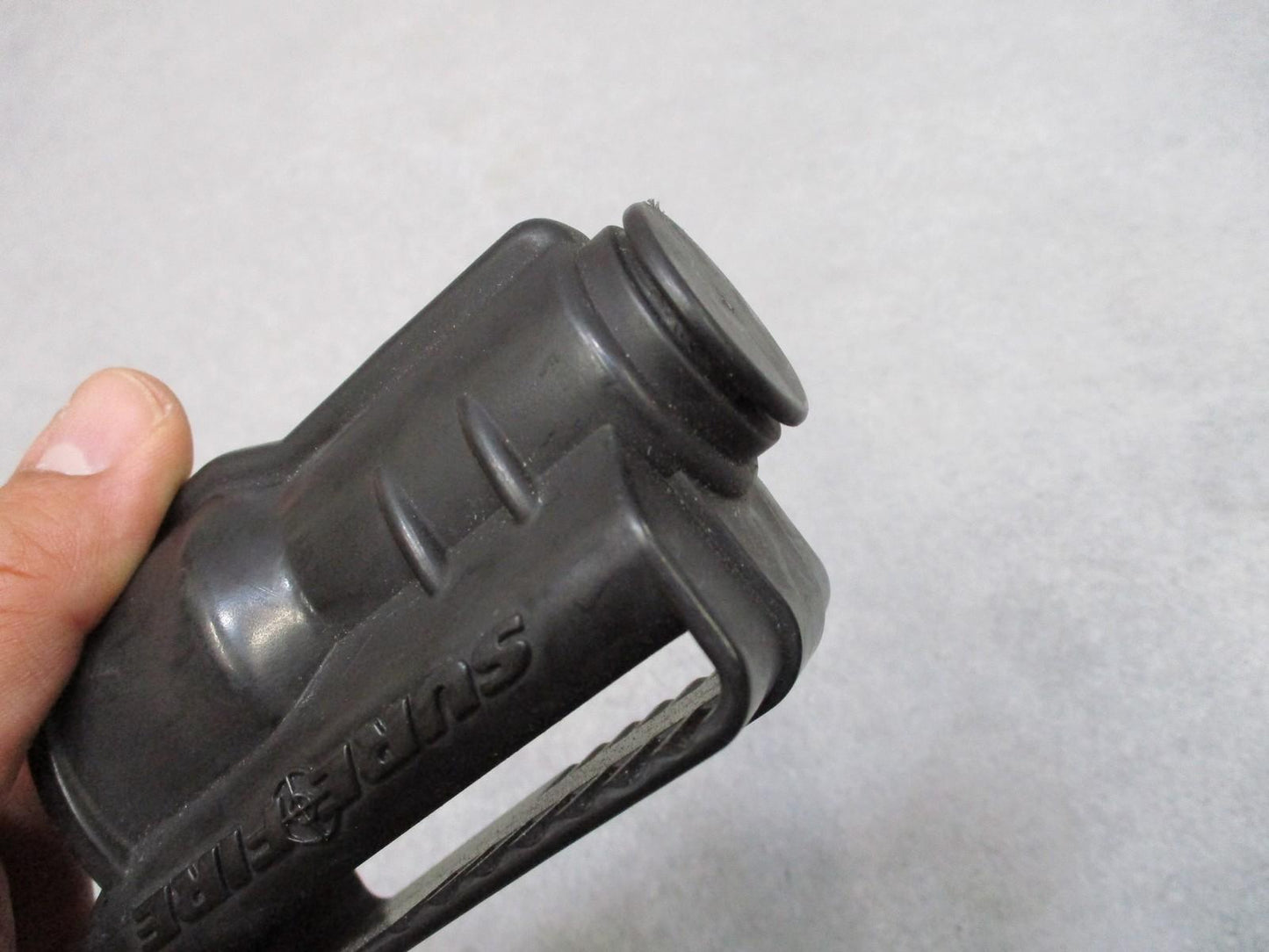 SureFire V72 Speed Holster Flashlight Carrier Belt Mount Fits L5 L7 M2 U2