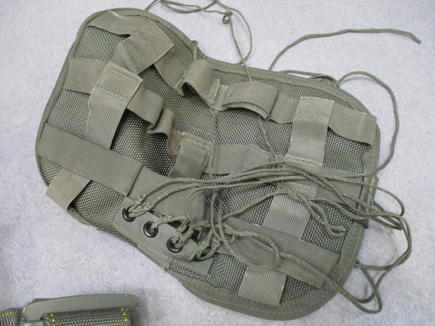 USGI Air Warrior Tactical Load Bearing Vest ACU MOLLE W/ Complete Pouch Set
