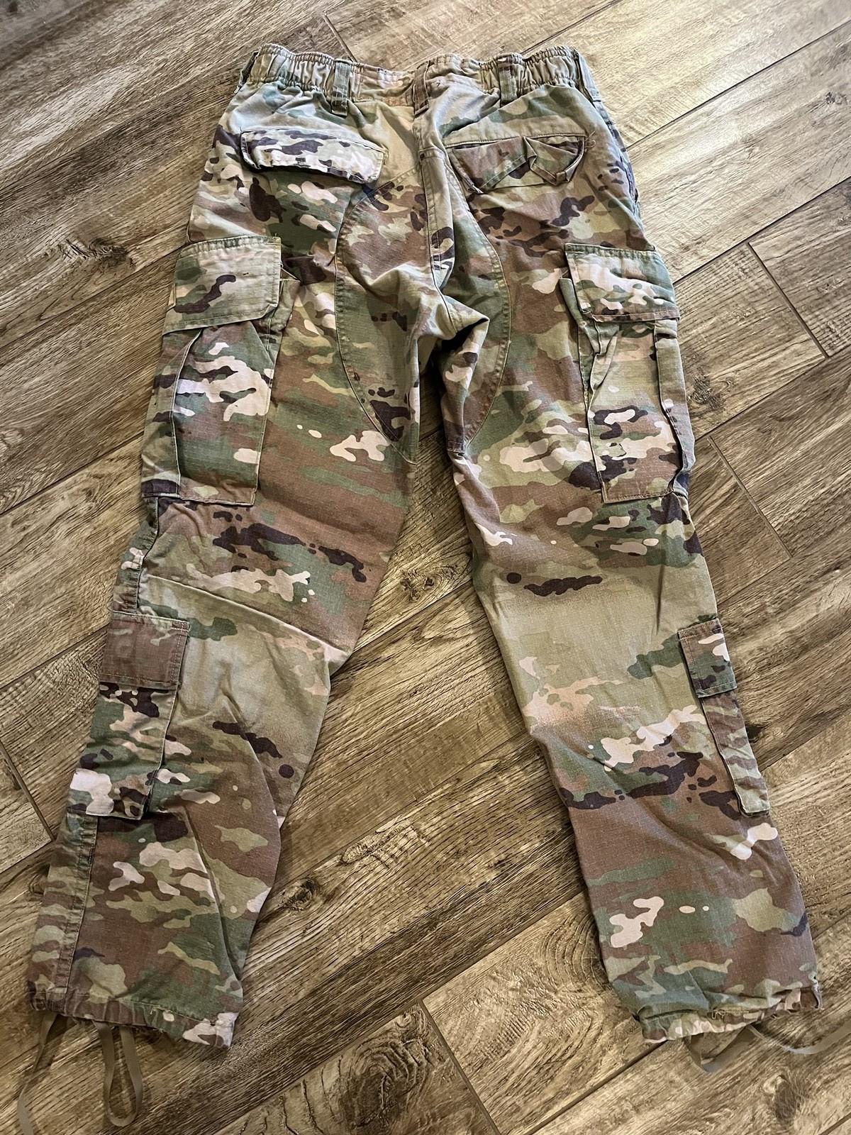 US Army Combat Uniform Flame Resistant Pants Womens 28 Regular OCP Scorpio Cargo