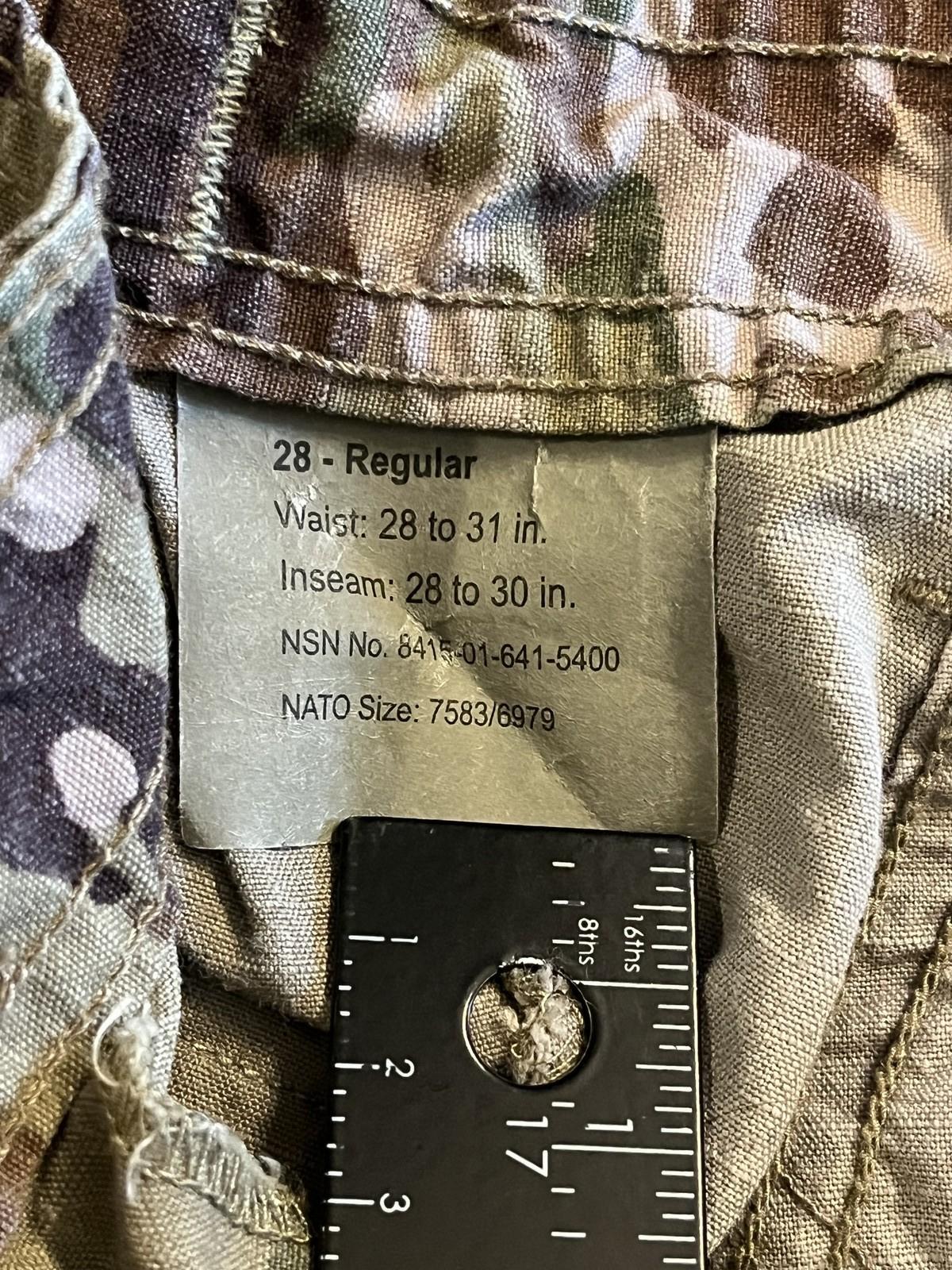 US Army Combat Uniform Flame Resistant Pants Womens 28 Regular OCP Scorpio Cargo