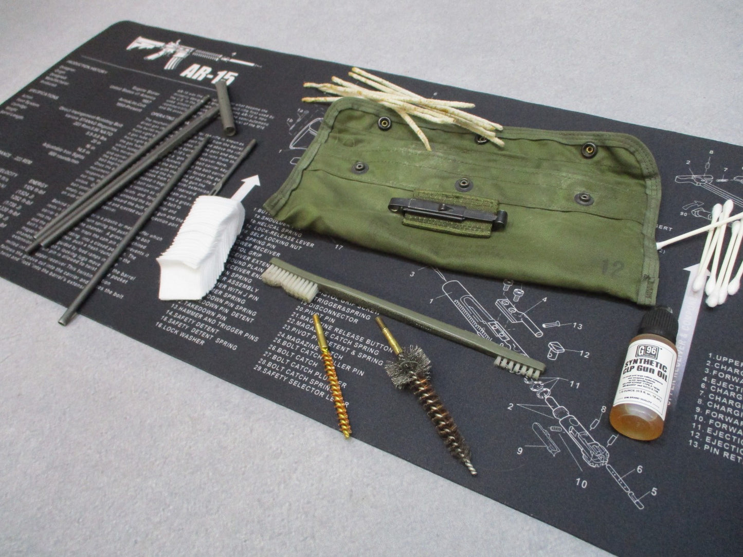 USGI 5.56/.223 Rifle Cleaning Kit Bundle w/ Tactical Cleaning Mat & CLP Oil