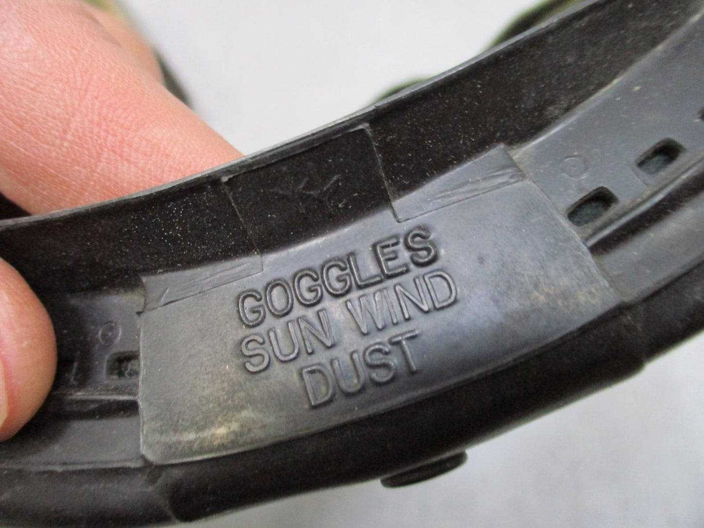 Vintage OmniTech Goggles Sun Wind Dust w/ Case & 2 Lenses - Military USGI