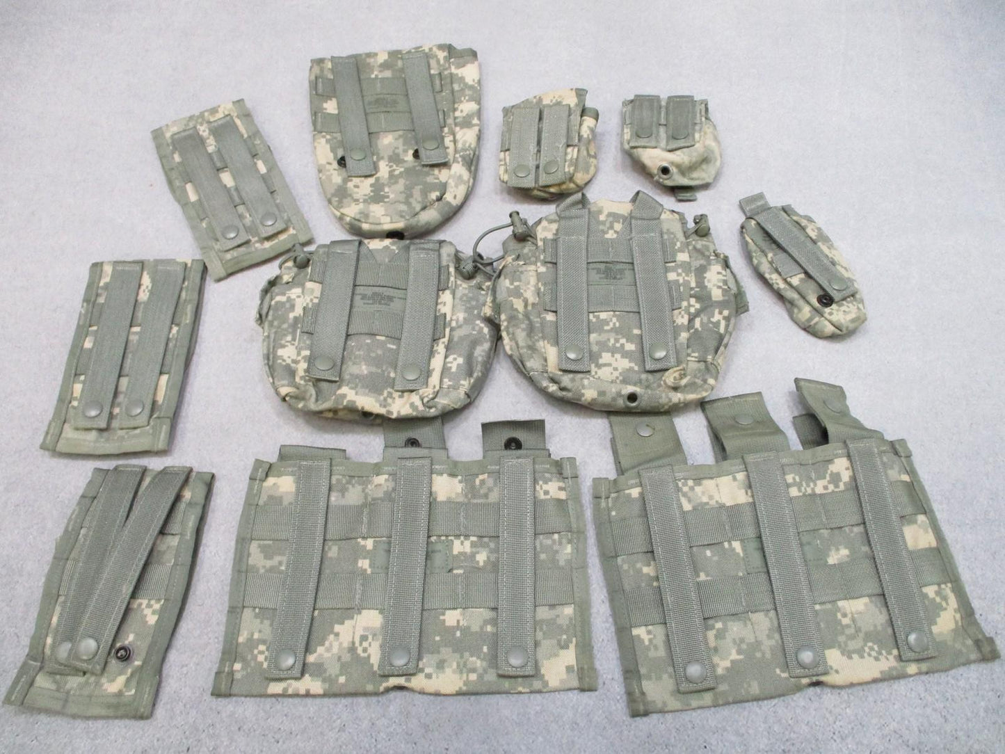 USGI MOLLE II Rifleman Set ACU UCP Tactical Pouch Lot Mag Grenade E-Tool