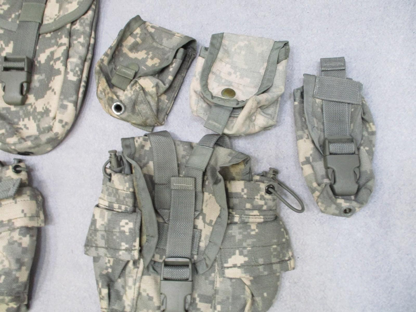 USGI MOLLE II Rifleman Set ACU UCP Tactical Pouch Lot Mag Grenade E-Tool
