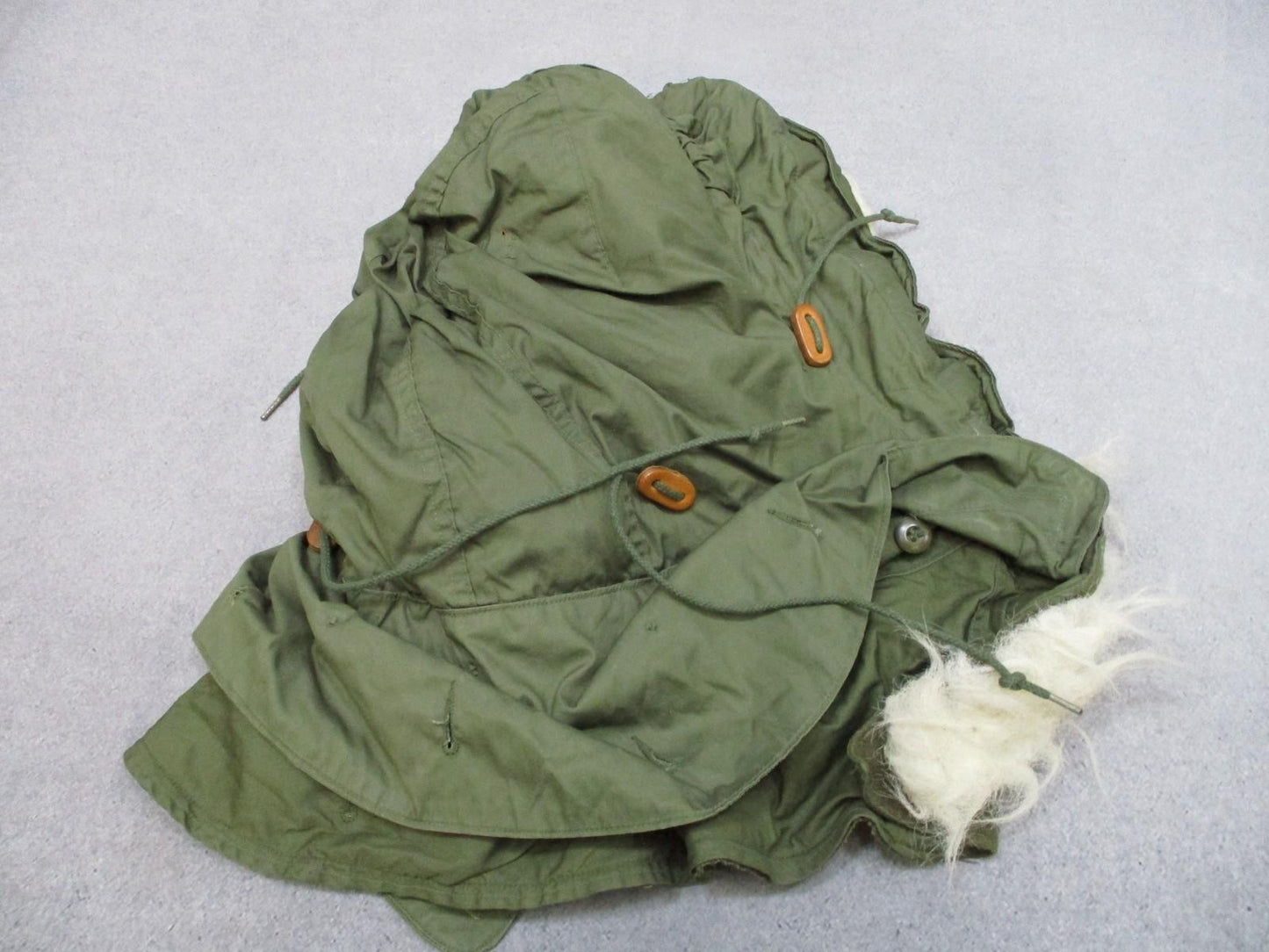 US Military OG-107 Winter Hood Synthetic Fur Ruff Cotton Nylon Lined