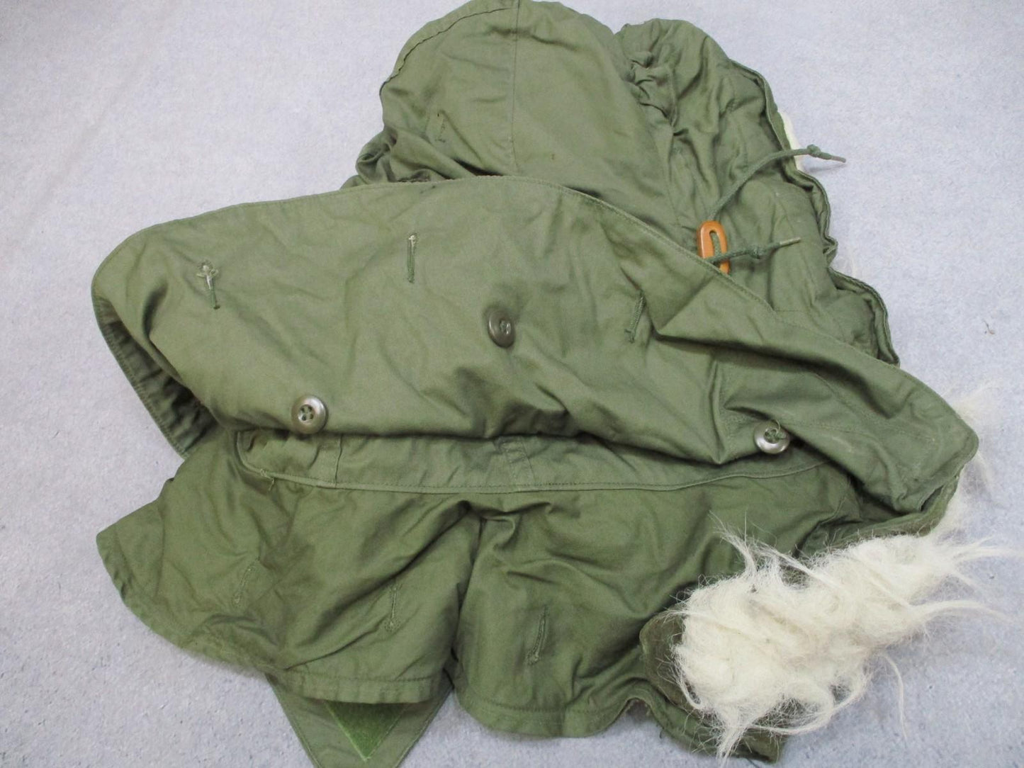 US Military OG-107 Winter Hood Synthetic Fur Ruff Cotton Nylon Lined