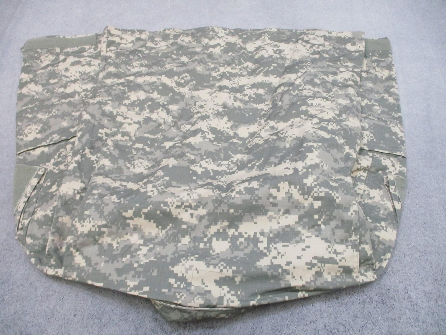 US Army ACU Jacket Medium-Short Digital Camo Combat Uniform Coat