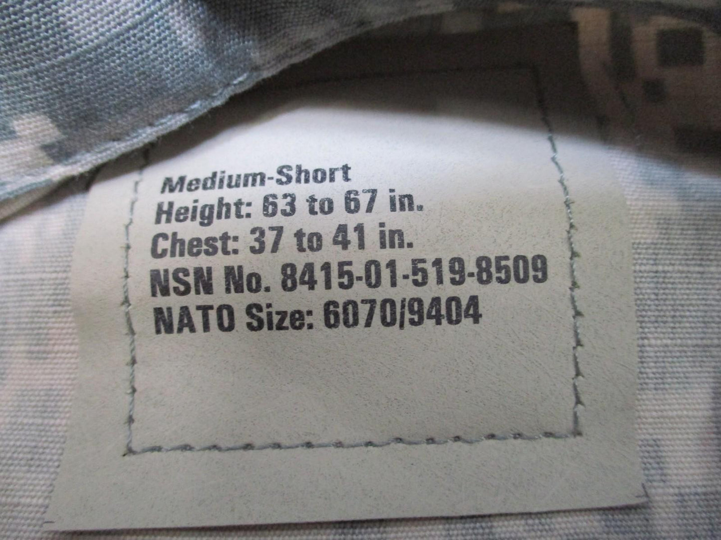 US Army ACU Jacket Medium-Short Digital Camo Combat Uniform Coat