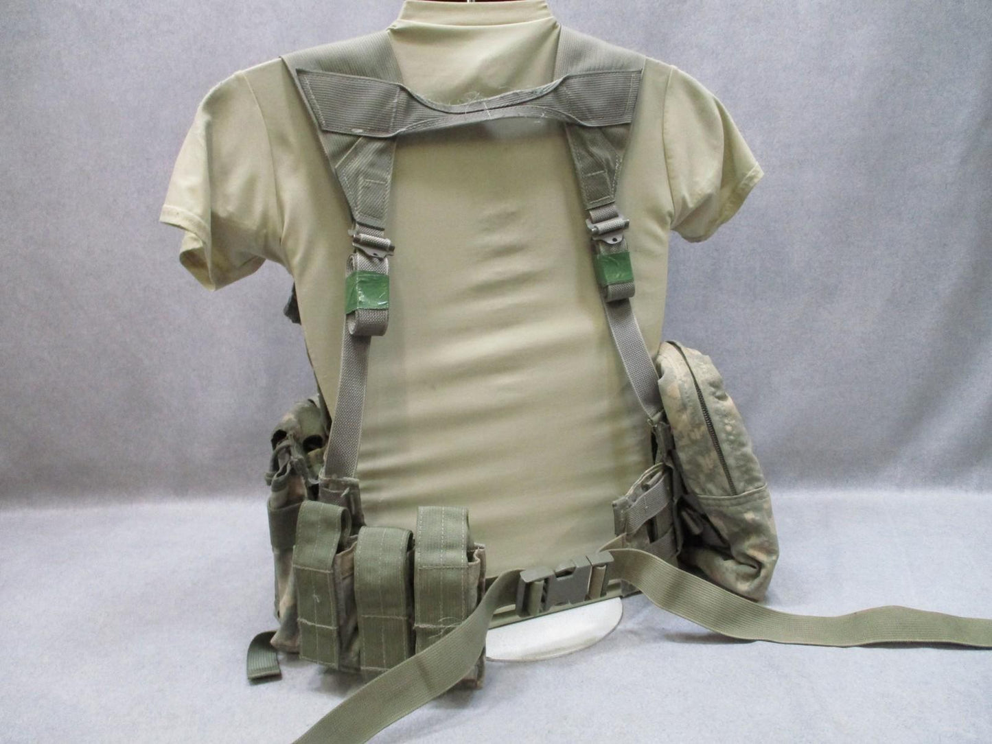 USGI MOLLE II FLC Fighting Load Carrier Vest w/ Pouches ACU Camo Tactical Tailor