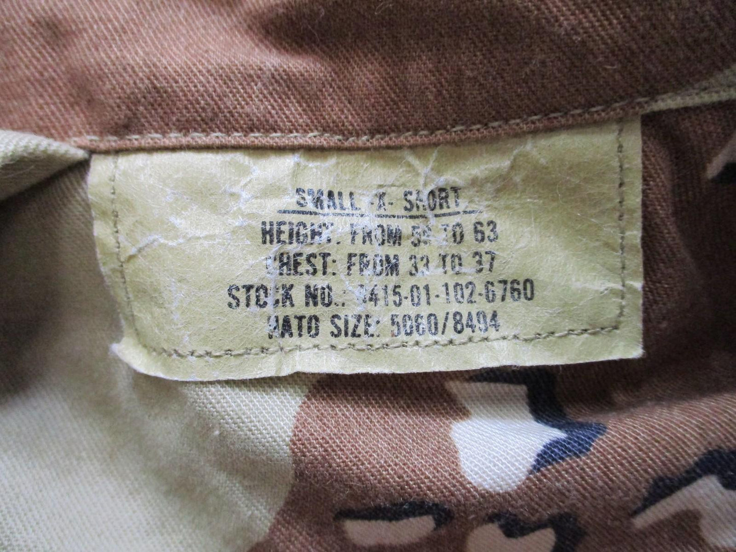 US Army Desert Combat Coat Jacket Choc Chip Hell on Wheels Patch Small-X Short