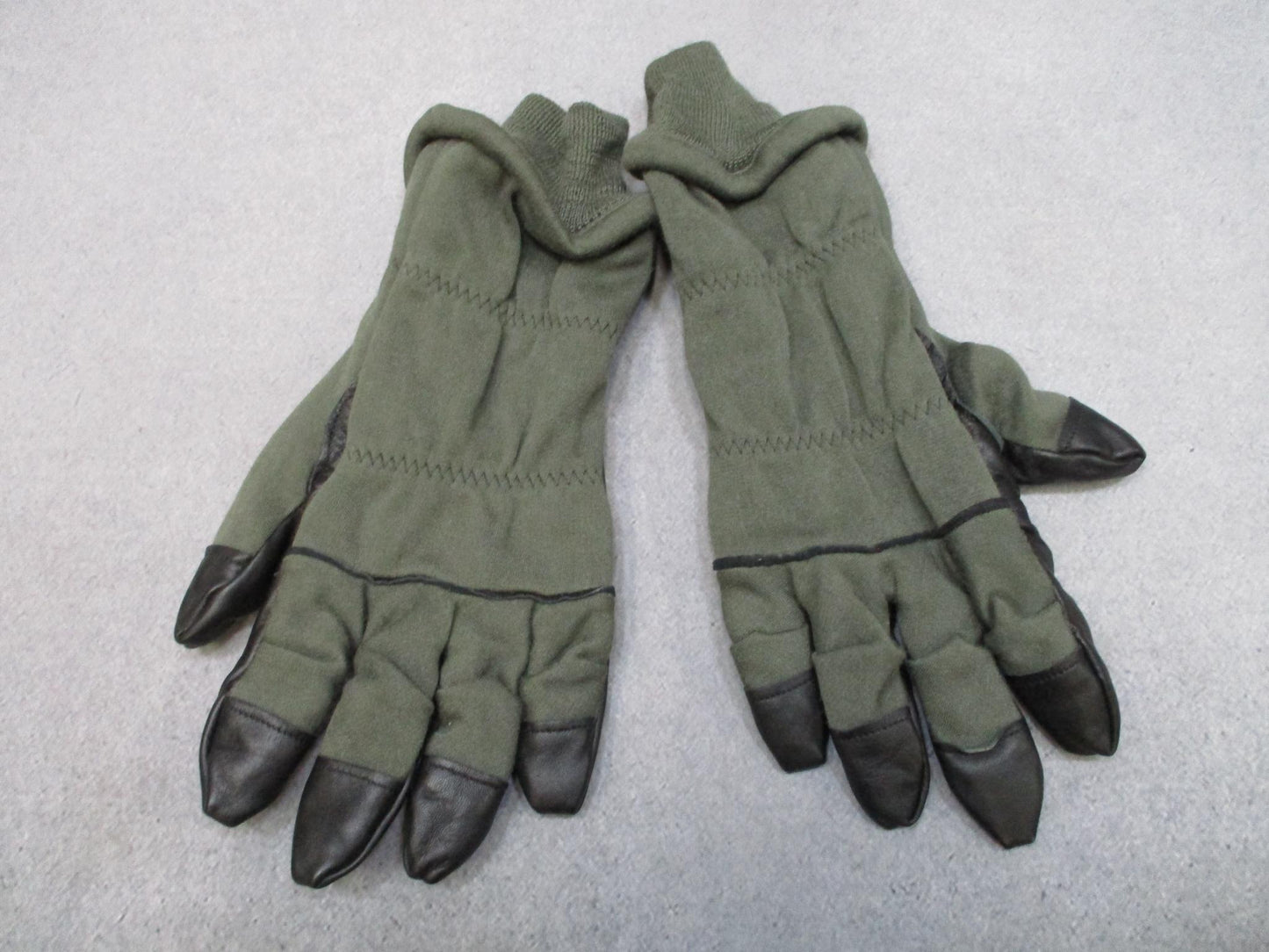 US Military Intermediate Cold Flyer's Glove HAU-15/P Size 11 Leather Palm