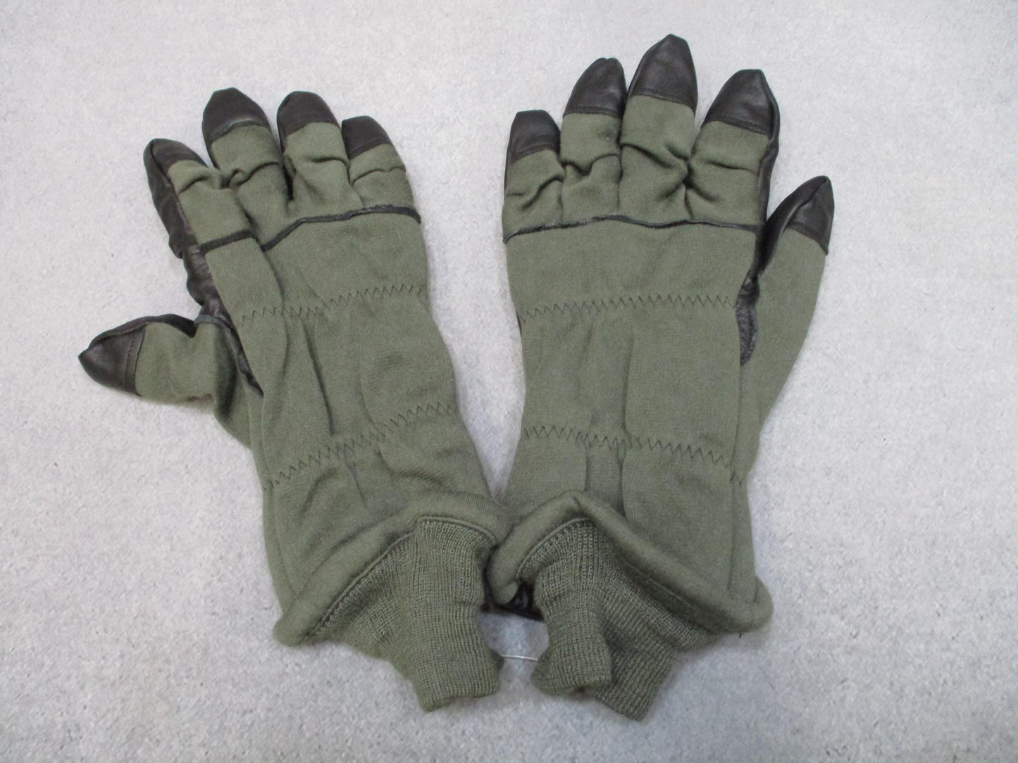 US Military Intermediate Cold Flyer's Glove HAU-15/P Size 11 Leather Palm
