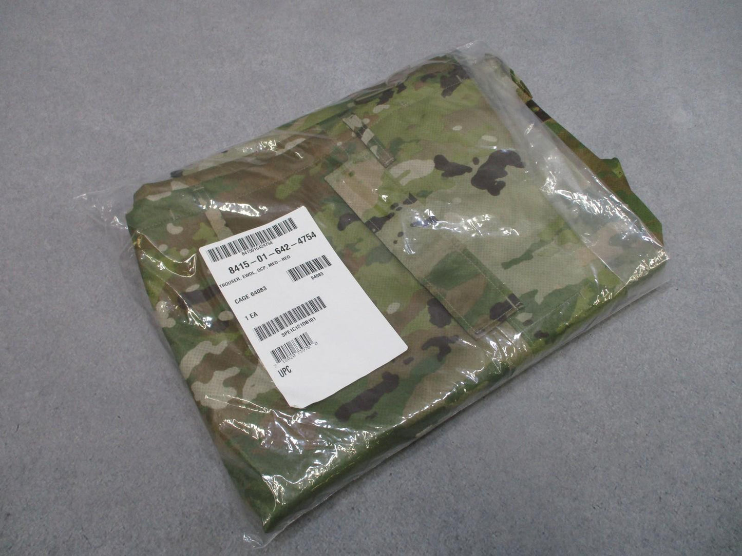 USGI Army Issue FREE EWOL Trouser Flame Resistant OCP Camo Medium/Regular NEW