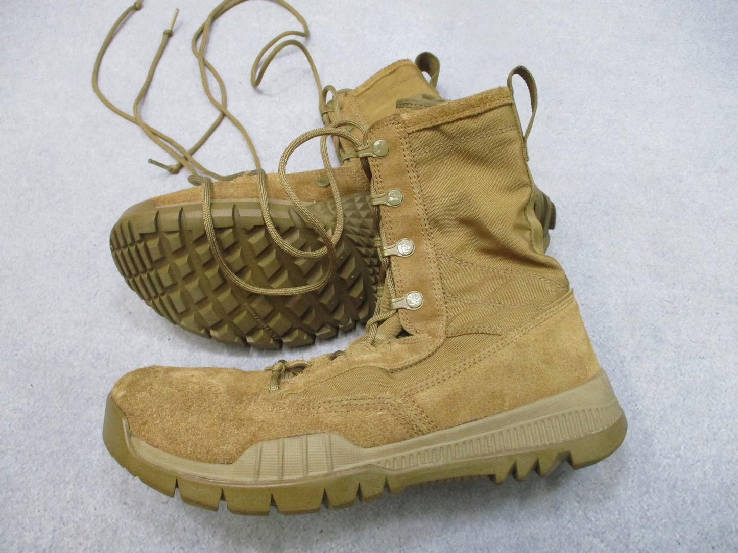 Army Nike SFB Field 2 8" Coyote Brown Tactical Boots Men's US 8 Used - Very Good