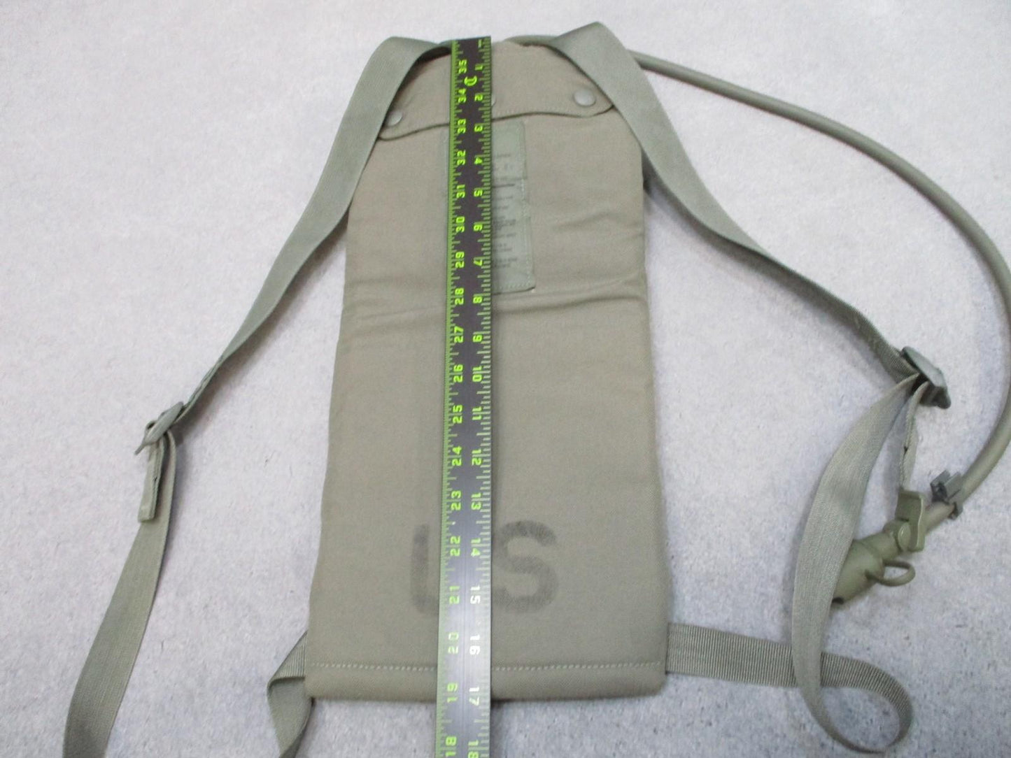 RARE USGI MOLLE II Foliage Green Hydration System Aircrew Survival Carrier