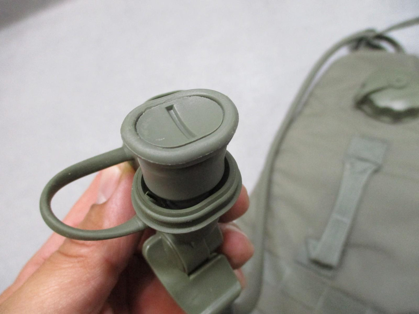 RARE USGI MOLLE II Foliage Green Hydration System Aircrew Survival Carrier