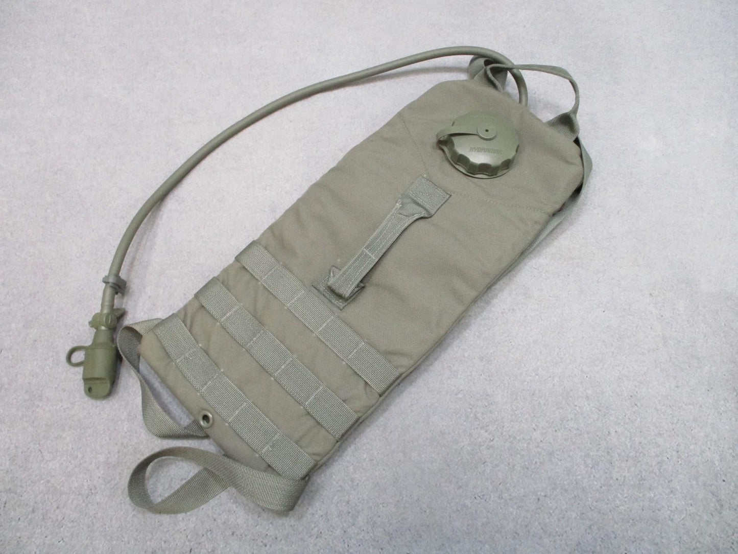 RARE USGI MOLLE II Foliage Green Hydration System Aircrew Survival Carrier