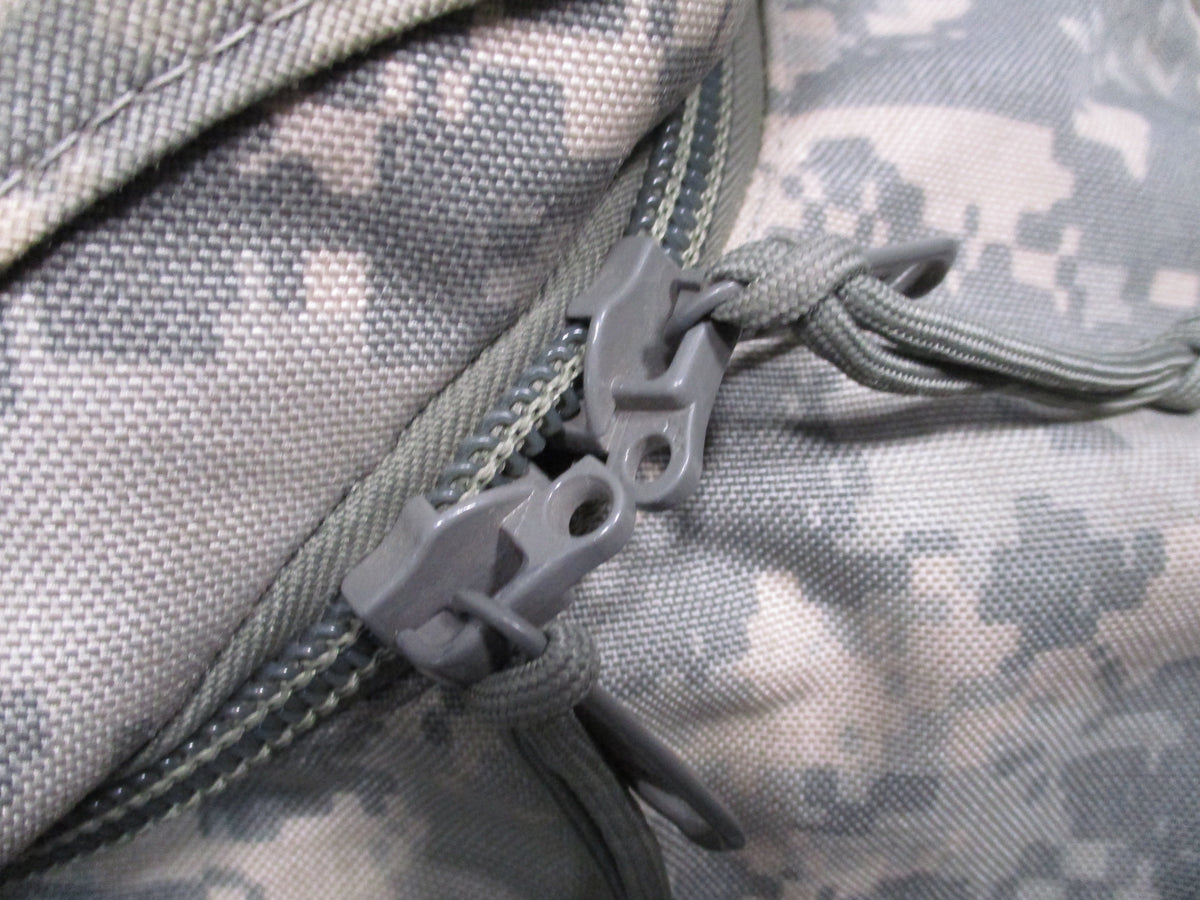 FPG ForceProtector Gear Hybrid FOR46 ACU UCP Deployment Duffle Bag USA Used - Centex Military Gear