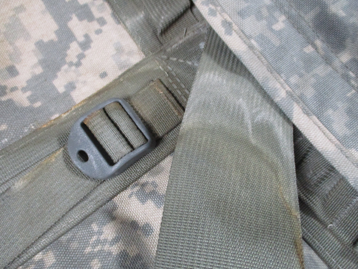 FPG ForceProtector Gear Hybrid FOR46 ACU UCP Deployment Duffle Bag USA Used - Centex Military Gear