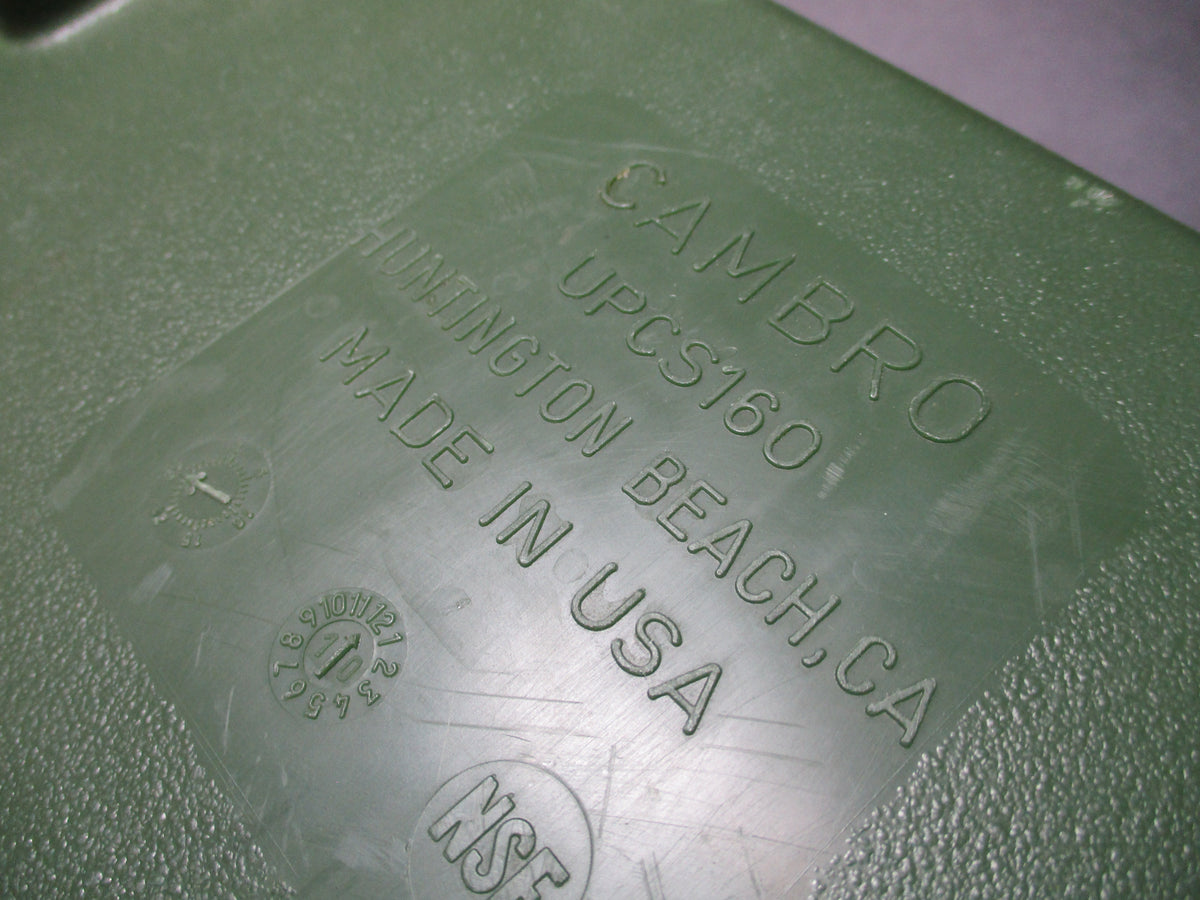 Cambro UPCS160 OD green insulated food carrier with 3 food pans and lids, made in USA