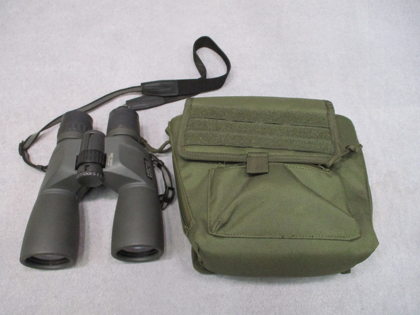 Vintage Pentax 20x60 PCF Binoculars 2.2° Japan w/ MOLLE Case