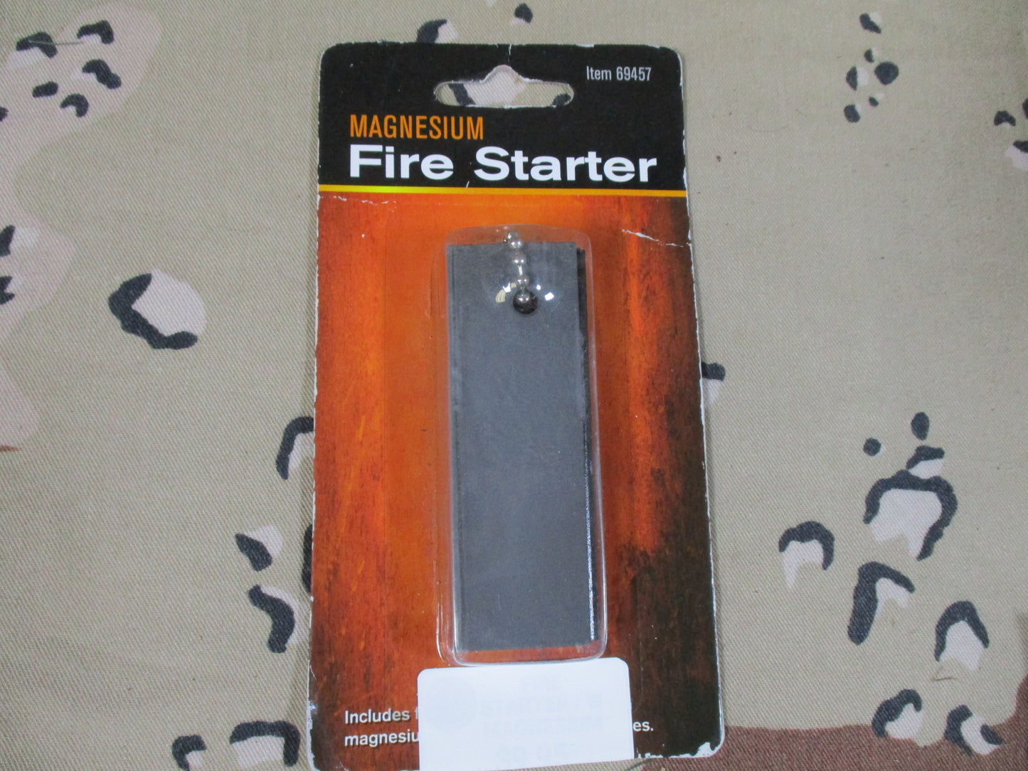 Survival Gear fire starting kit set fuel cubes cotton tinder magnesium striker