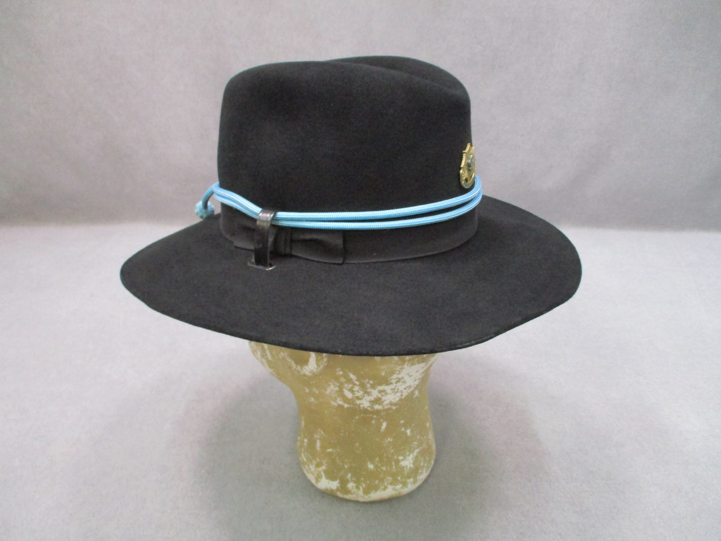 John B Stetson US Army 2nd Cavalry Hat PFC Size 6 3/4 Black Felt Used Blue Acorn