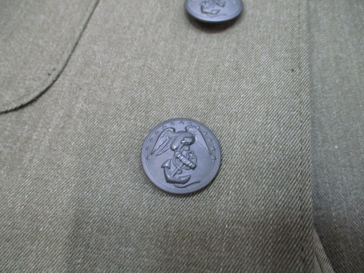 USMC Service Alpha Green Jacket 46L Crown Clothing USA Coat w/ Insignia
