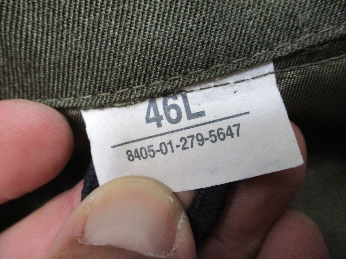 USMC Service Alpha Green Jacket 46L Crown Clothing USA Coat w/ Insignia