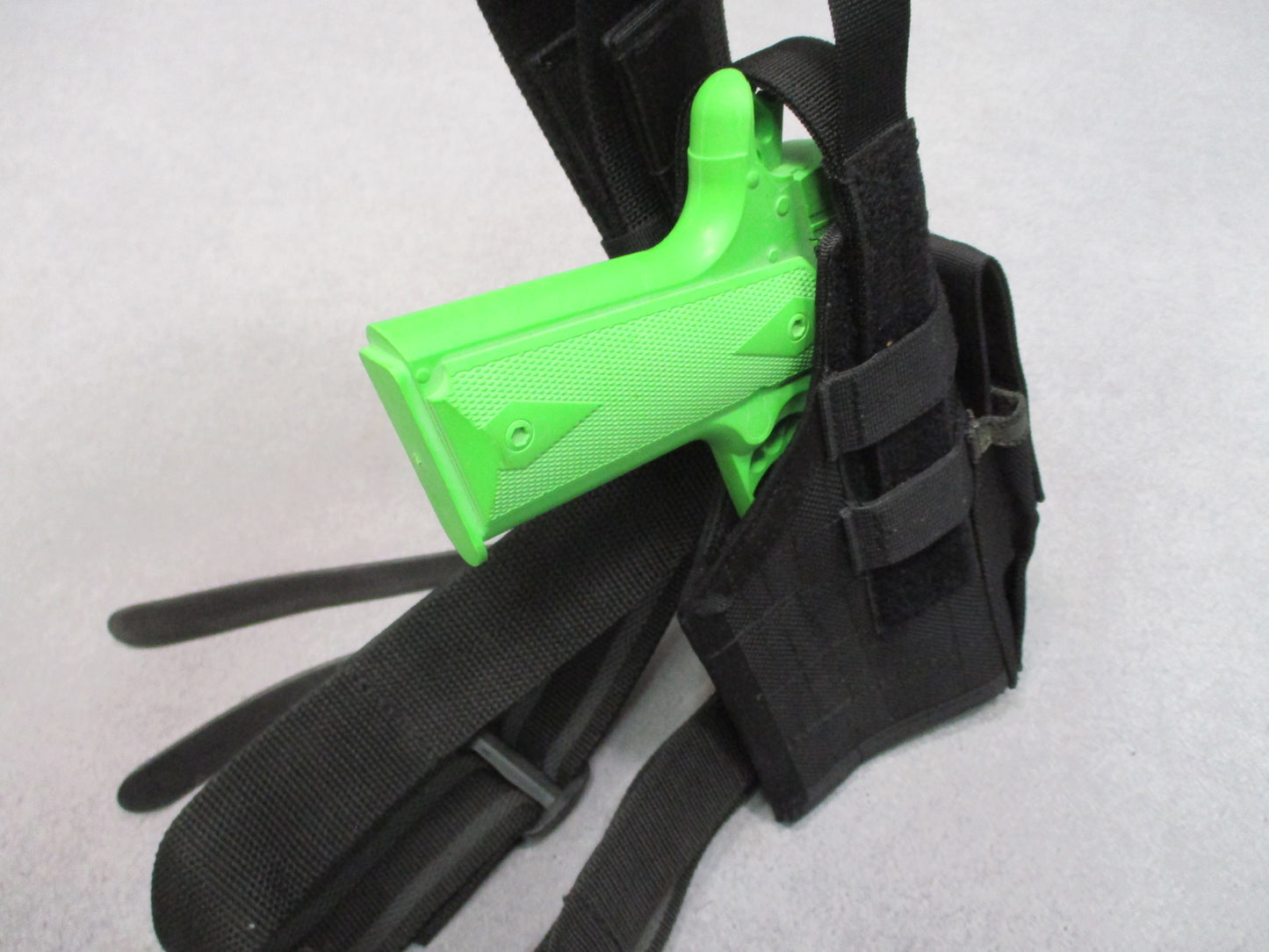BLACKHAWK Omega VI Elite Universal Drop Leg Holster RH Medium Large Pistol