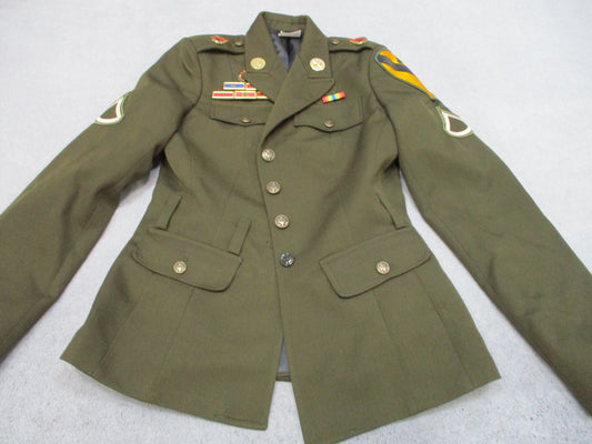 US Army AGSU Women's Service Coat 08 WP Hardwick 1st Cavalry PFC Pins Ribbons
