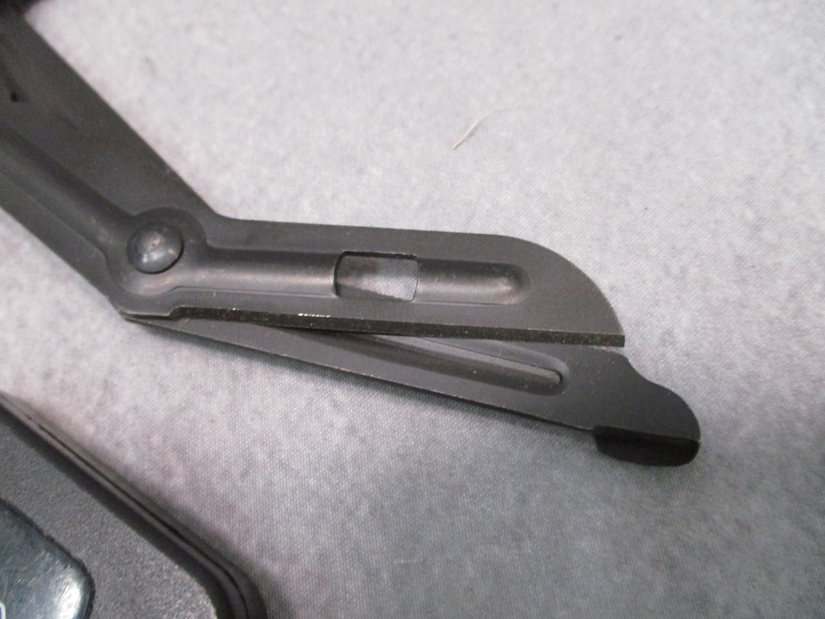 NAR 7.25" Trauma Shears Black w Recon Mountaineer Leash EMT Medic Scissors