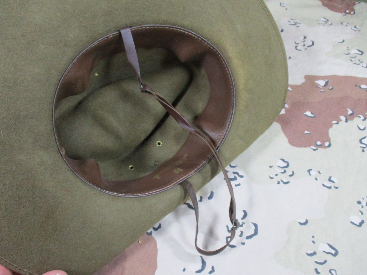 Vintage Mountcastle Australian Army Slouch Hat 56 1990 Rising Sun Badge