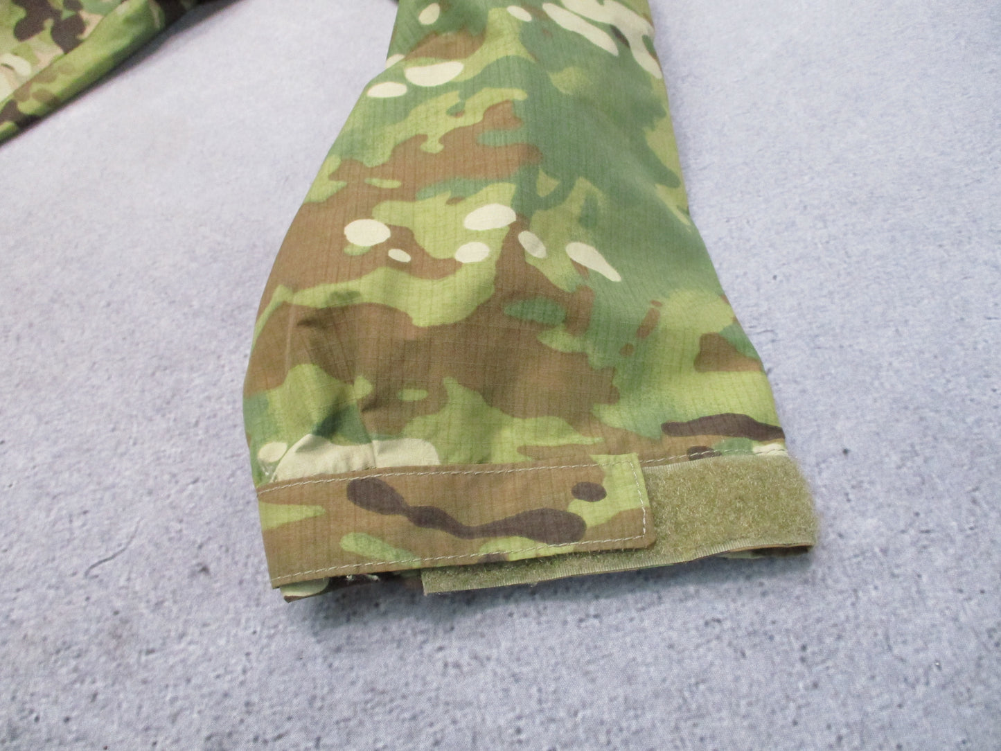 US Army ECWCS Gen III Level 6 Wet Weather Rain Jacket Multicam Pattern NO TAG