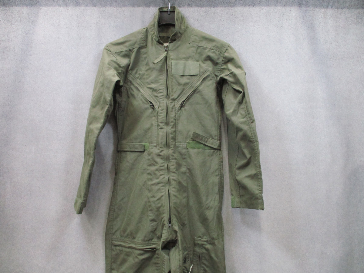 USGI Carter CWU-27/P Flight Suit 32R Sage Green Aramid Flyers Coveralls New