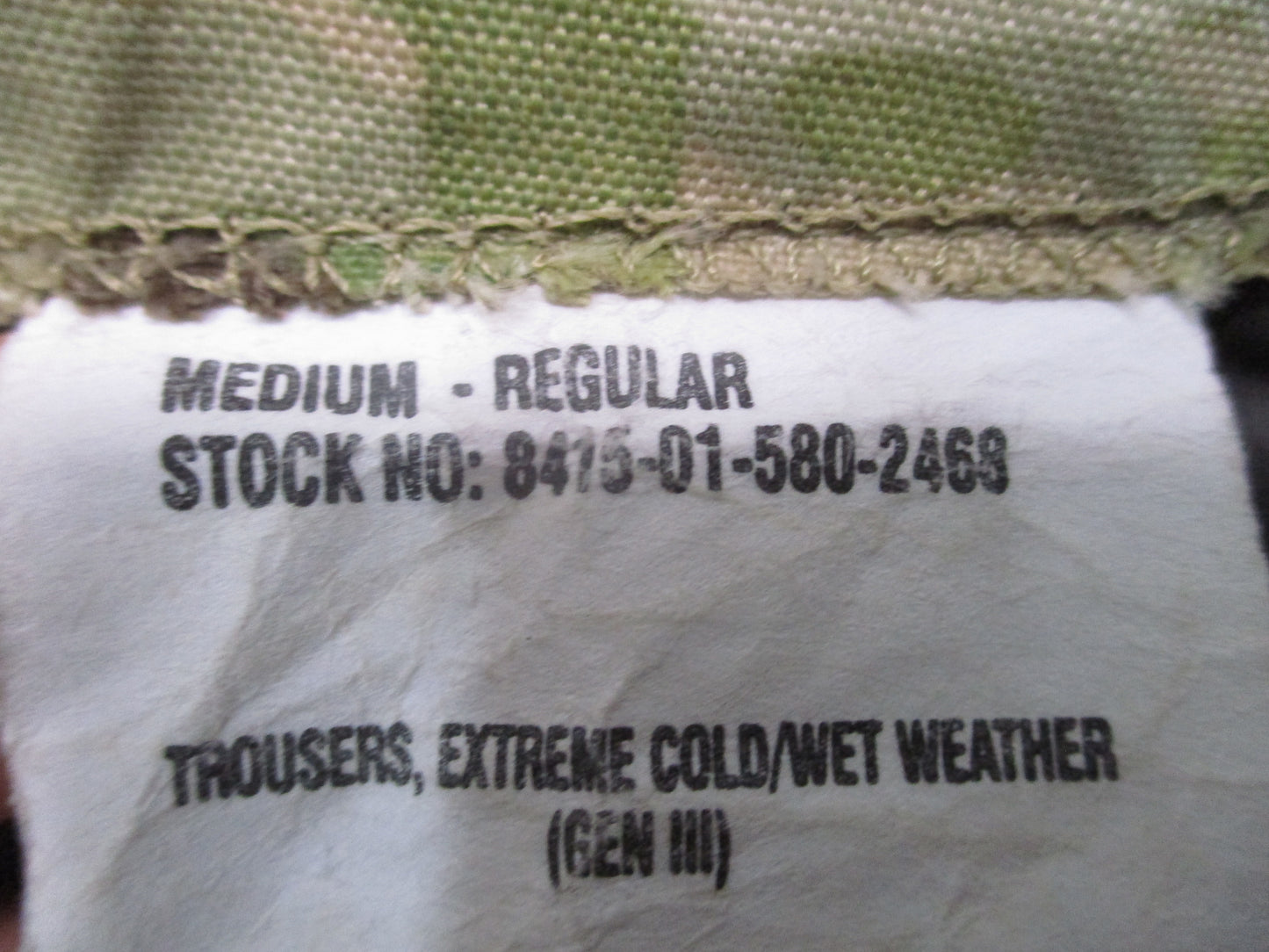 USGI ECWCS Gen III Level 6 Gore-Tex Pants Multicam M-R 8415-01-580-2468