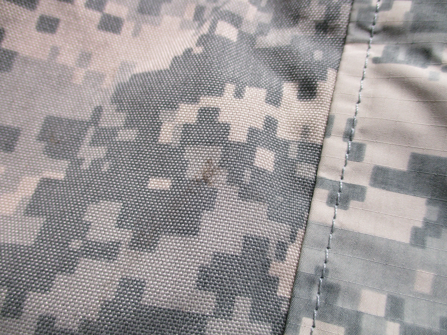 USGI ECWCS Army Gen III Level 6 Gore-Tex Rain Pants ACU UCP Wet Weather Military