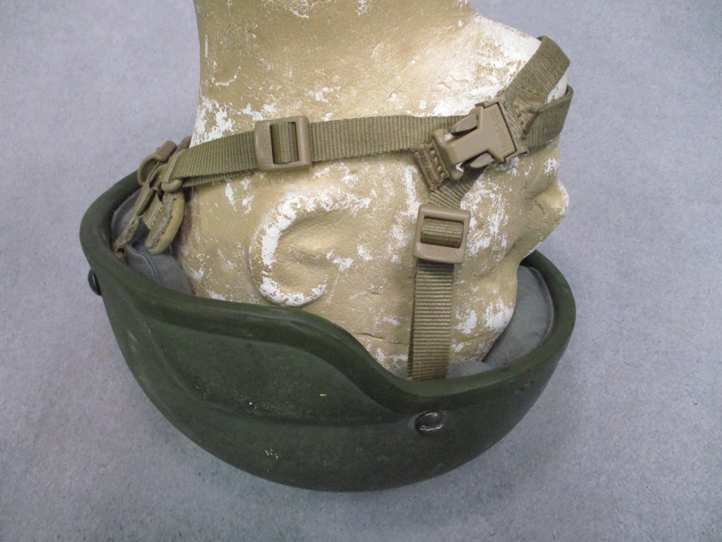 MADE WITH KEVLAR ADVANCED COMBAT HELMET ACH MICH ARMY 8470-01-506-6369 OD GREEN