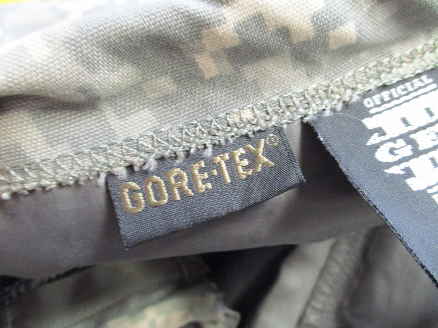 USGI ECWCS Army Gen III Level 6 Gore-Tex Rain Pants ACU UCP Wet Weather Military